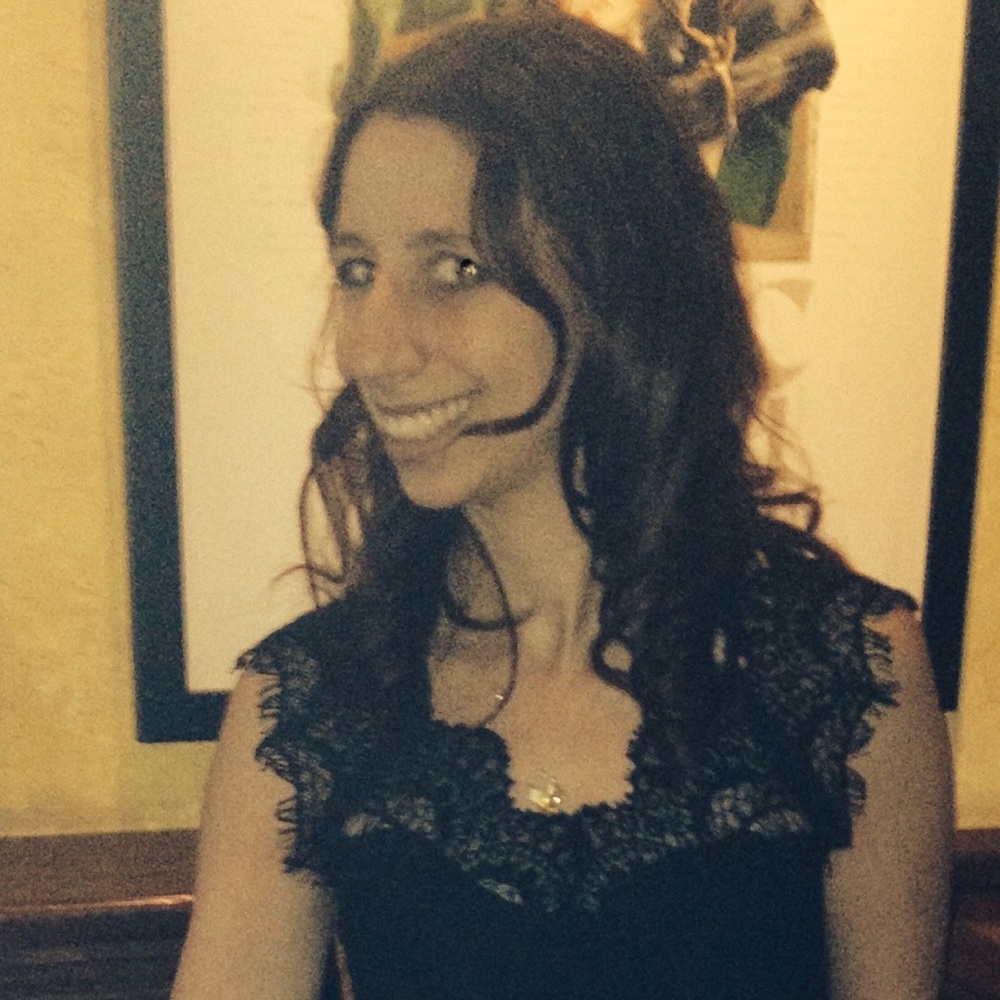 Meet your Posher, Corie